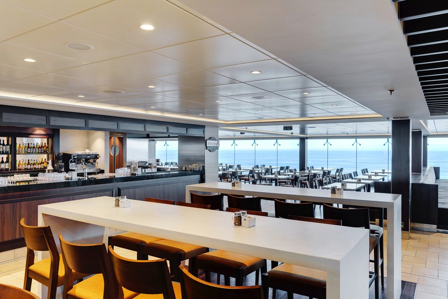 MSC Cruises MSC Meraviglia Marketplace Buffet - Credits - MSC Rights - Ivan Sarfatti 3.jpg